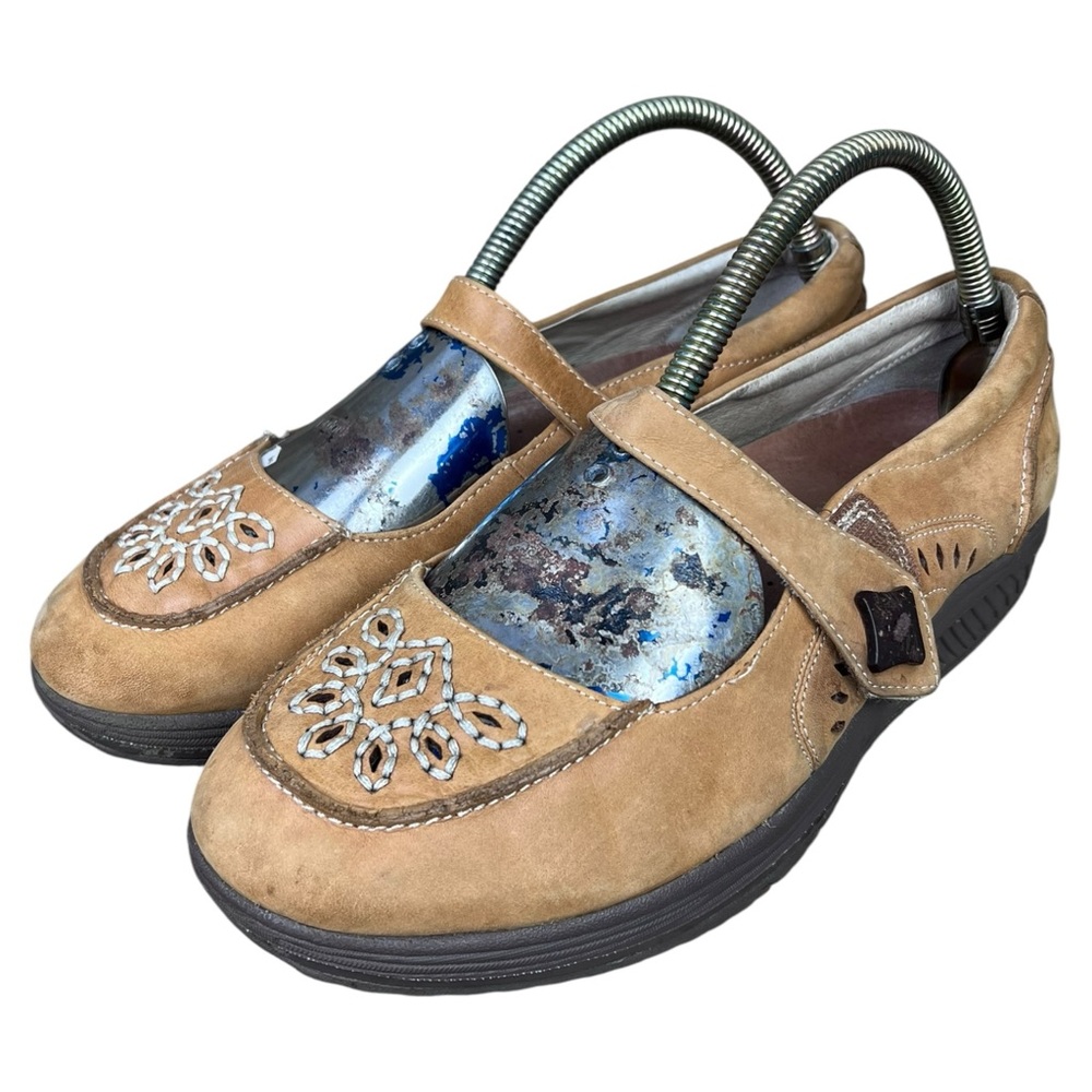 Skechers Shape ups Mary Janes Shoes Women’s Size 10 Tan Leather Wedge SN24883